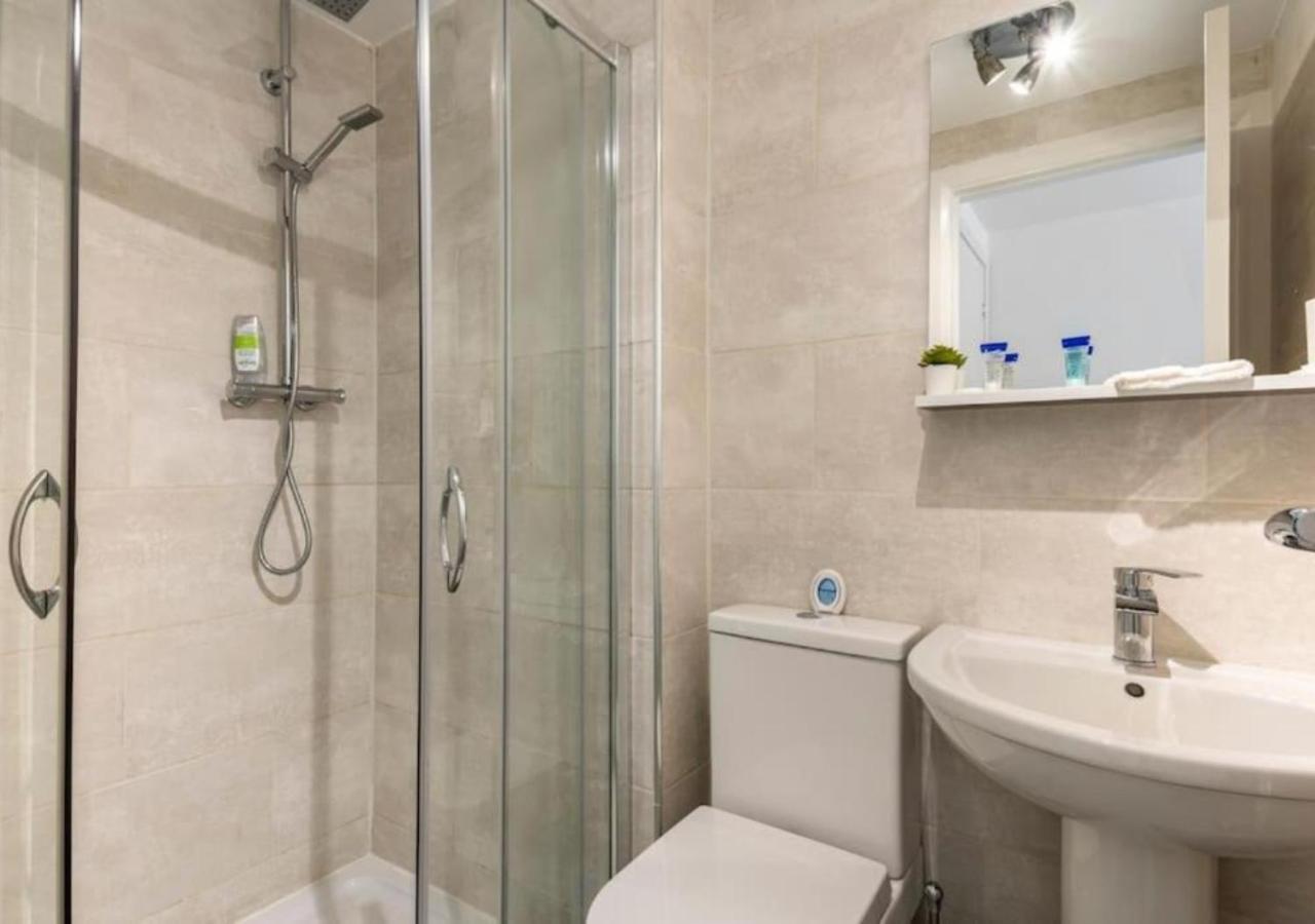 The Dartford Lodge - Free Parking Екстер'єр фото