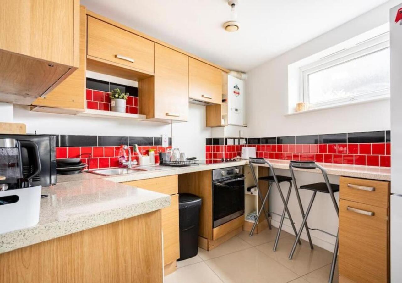 The Dartford Lodge - Free Parking Екстер'єр фото